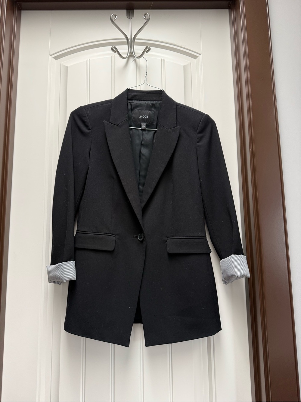 Jacob Black Single-Button Women's Blazer